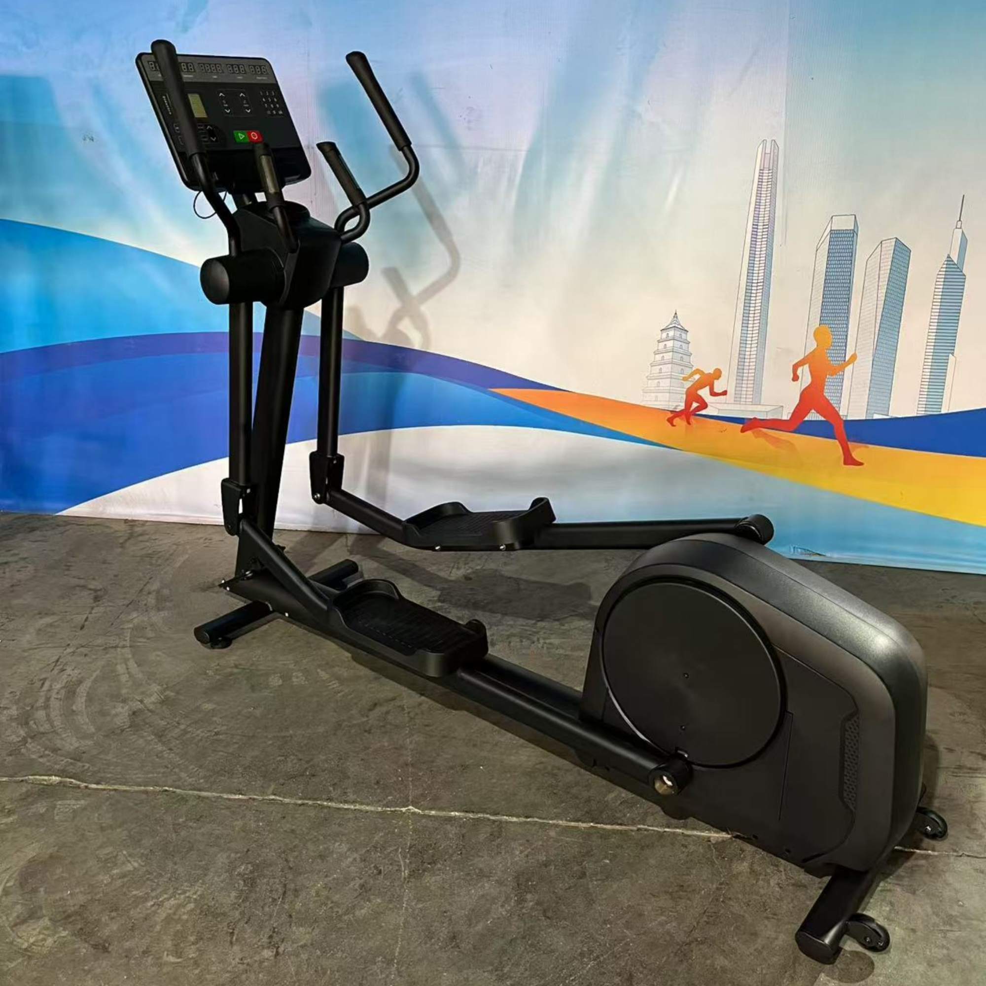 جهاز تدريب متقاطع بيضاوي الشكل - مراجعة Home Gym Manual وسعره